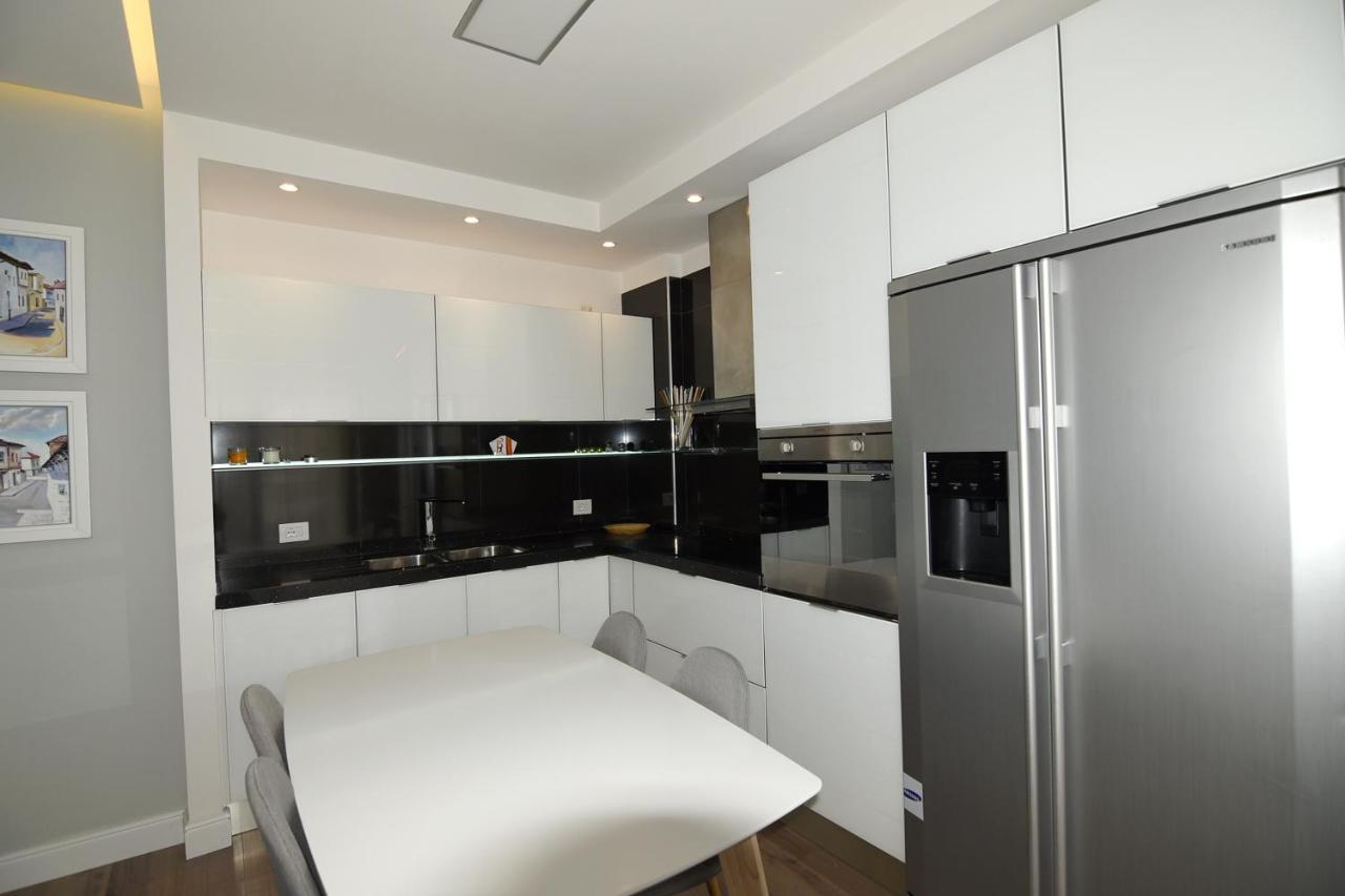 Diamond Hill Apartments วญอเรอ ภายนอก รูปภาพ